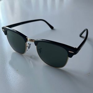 Ray-Ban Clubmasters, Gold-rimmed Black Lenses
